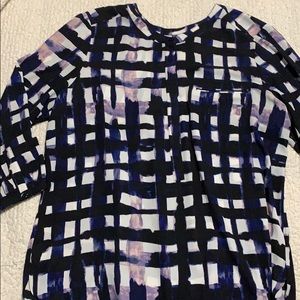 Dressy Top size Large NYDJ